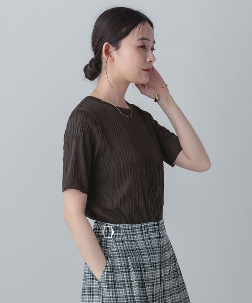 GLOBAL WORK（グローバルワーク）の「MATINEE LINE/ナミナミストライプ半袖T/658131（Tシャツ/カットソー・レディース・ブラック/アイボリー/ライトグリーン/ブラウン・LARGE/MEDIUM）」の19枚目の写真