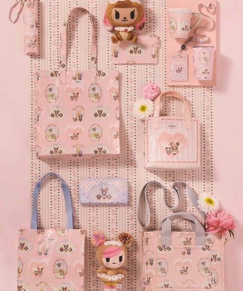 Cath Kidston(キャスキッドソン)の「tokidoki ラージ ブックバッグ Tokidoki Town(トートバッグ・レディース・ピンク・FREE)」の6枚目の写真