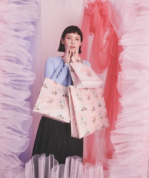 Cath Kidston(キャスキッドソン)の「tokidoki ラージ ブックバッグ Tokidoki Town(トートバッグ・レディース・ピンク・FREE)」の8枚目の写真