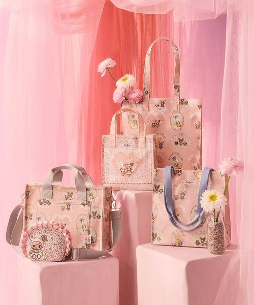 Cath Kidston(キャスキッドソン)の「tokidoki ラージ ブックバッグ Tokidoki Town(トートバッグ・レディース・ピンク・FREE)」の7枚目の写真