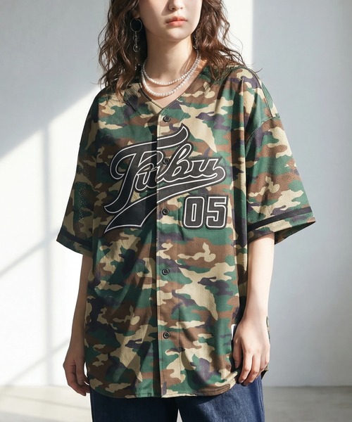 FUBU( フブ)の「【FUBU/フブ】PATCH BASEBALL SHIRTS/パッチ付きベースボールシャツ(シャツ/ブラウス・メンズ・カモフラージュ/ホワイト/ブラック・XL/M/L)」の7枚目の写真