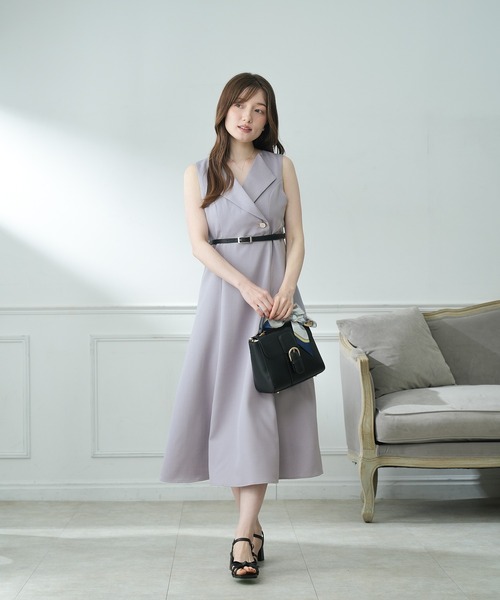ASTORIA ODIER(アストリアオディール)の「オープンカラージャンスカ(ワンピース・レディース・ベージュ/ラベンダー/ブルー・MEDIUM)」の1枚目の写真