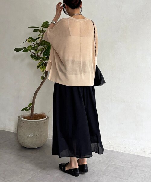 un dix cors（アンディコール）の「UVカットワイドプルオーバー（ニット/セーター・レディース・グリーン/ブラック/ベージュ・FREE）」の18枚目の写真