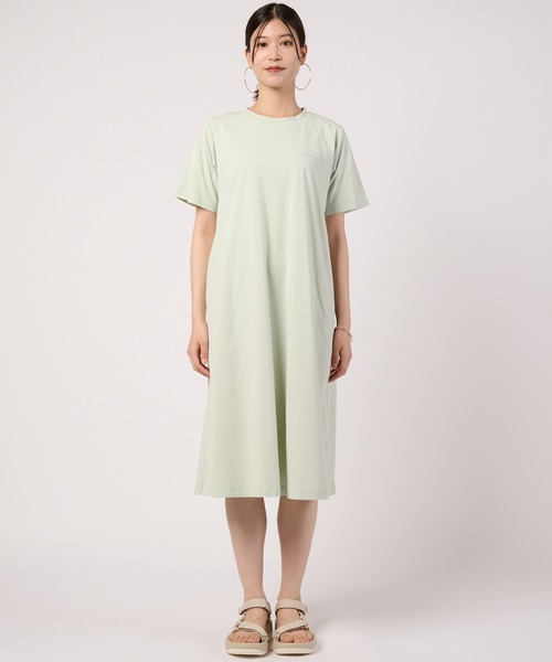 Arnold Palmer(アーノルドパーマー)の「タウン&レジャー Tシャツワンピース(ワンピース・レディース・ブラック/ライトグリーン/ベージュ・L/M/S)」の21枚目の写真