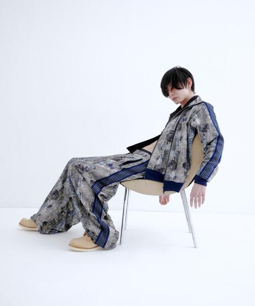 L.H.P(エルエイチピー)の「NEEDLES/ニードルズ/【LHP EXCLUSIVE】TRACK JACKET - POLY SMOOTH/PRINTED(その他アウター・メンズ・その他4・M)」の2枚目の写真