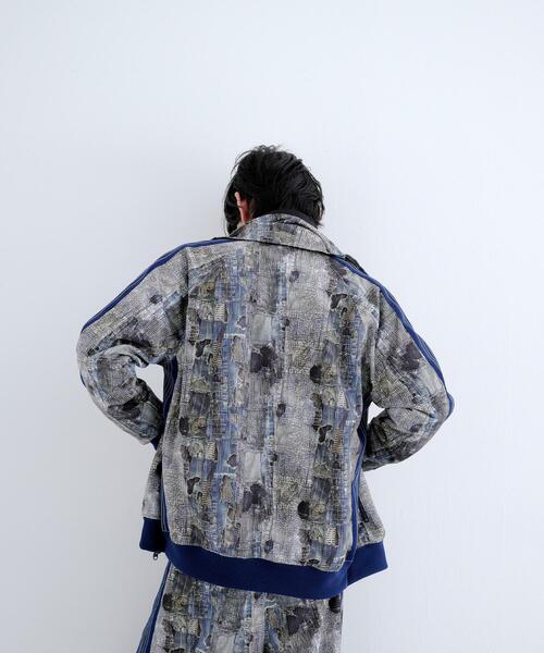 L.H.P(エルエイチピー)の「NEEDLES/ニードルズ/【LHP EXCLUSIVE】TRACK JACKET - POLY SMOOTH/PRINTED(その他アウター・メンズ・その他4・M)」の3枚目の写真