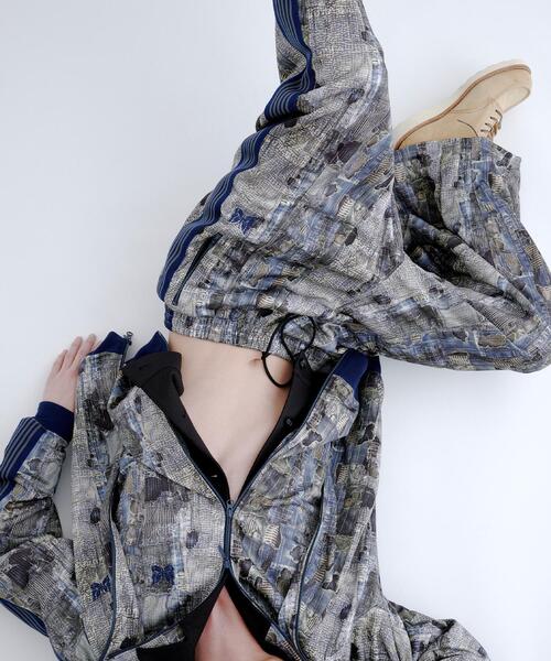 L.H.P(エルエイチピー)の「NEEDLES/ニードルズ/【LHP EXCLUSIVE】TRACK JACKET - POLY SMOOTH/PRINTED(その他アウター・メンズ・その他4・M)」の10枚目の写真