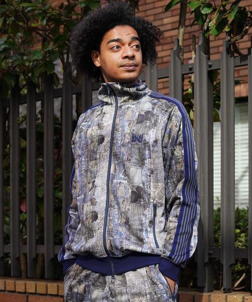 L.H.P(エルエイチピー)の「NEEDLES/ニードルズ/【LHP EXCLUSIVE】TRACK JACKET - POLY SMOOTH/PRINTED(その他アウター・メンズ・その他4・M)」の14枚目の写真