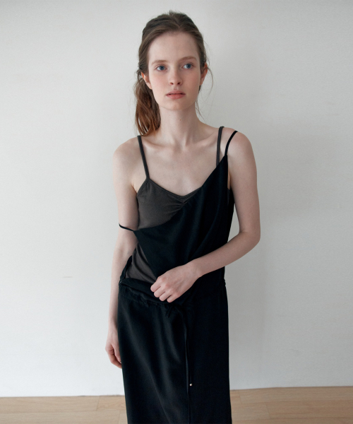 THE LILLE(ザ リル)の「Like Shirring Sleeveless T_Charcoal(Tシャツ/カットソー・レディース・その他・FREE)」の1枚目の写真