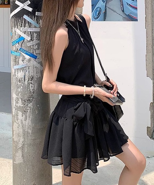 gossip!ロサンゼルス(ゴシップロサンゼルス)の「YUGA 透け感あるホルターネックミニワンピース(ワンピース・レディース・ブルー/ブラック・L/M)」の4枚目の写真