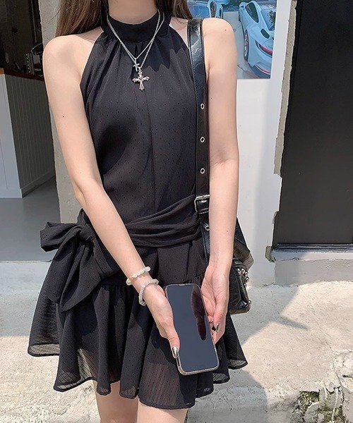 gossip!ロサンゼルス(ゴシップロサンゼルス)の「YUGA 透け感あるホルターネックミニワンピース(ワンピース・レディース・ブルー/ブラック・L/M)」の13枚目の写真