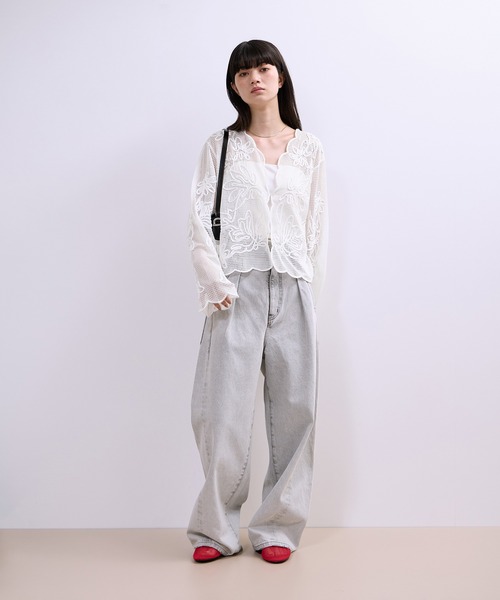 ADAM ET ROPE'(アダムエロペ)の「【WEB限定】メッシュエンブロイダリーカーディガン(カーディガン/ボレロ・レディース・ブラック系その他/ブラック/ホワイト・FREE)」の15枚目の写真