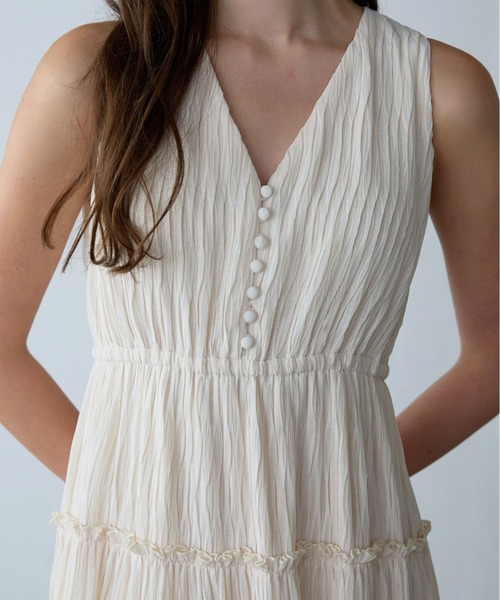 ORGUE(オルグ)の「Tiered flare one-piece/ティアードフレアワンピース(ワンピース・レディース・ブラック/アイボリー・SMALL/MEDIUM)」の5枚目の写真