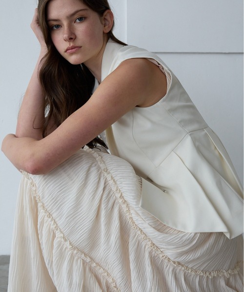 ORGUE(オルグ)の「Tiered flare one-piece/ティアードフレアワンピース(ワンピース・レディース・ブラック/アイボリー・SMALL/MEDIUM)」の13枚目の写真