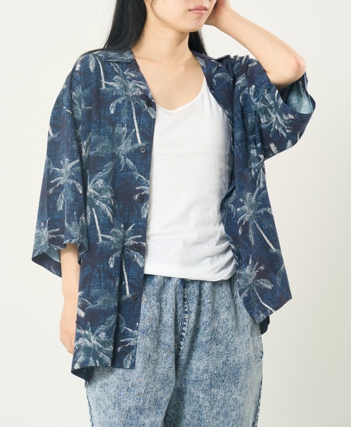 CORISCO(コリスコ)の「レーヨンアロハシャツ(M1)(シャツ/ブラウス・メンズ・その他1/その他4/その他7/その他9/その他6/その他8/その他10/その他2/その他3/その他5・MEDIUM/LARGE/X-LARGE)」の1枚目の写真