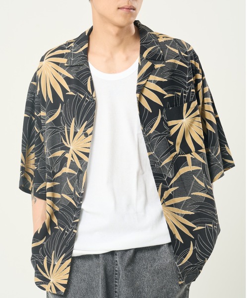 CORISCO(コリスコ)の「レーヨンアロハシャツ(M1)(シャツ/ブラウス・メンズ・その他1/その他4/その他7/その他9/その他6/その他8/その他10/その他2/その他3/その他5・MEDIUM/LARGE/X-LARGE)」の2枚目の写真