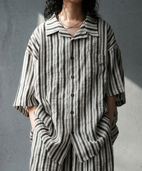 antiqua(アンティカ)の「オープンカラー 縞柄 シャツ(シャツ/ブラウス・レディース・その他/その他1・R)」の2枚目の写真