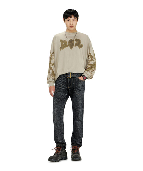 DIESEL(ディーゼル)の「メンズ 長袖Tシャツ T-BOXT-LS-AA4(Tシャツ/カットソー・メンズ・ベージュ系その他/ピンク系その他・LARGE/X-LARGE/SMALL/X-SMALL/XX-LARGE/MEDIUM/XXX-LARGE)」の8枚目の写真