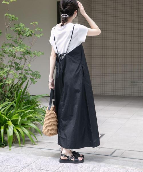 ITEMS URBANRESEARCH(アイテムズ アーバンリサーチ)の「『洗濯可』ワッシャーナイロンキャミワンピースセット(楽着シリーズ)(ワンピース・レディース・ブラック系その他/ベージュ系その他/ブラウン系その他・FREE)」の1枚目の写真