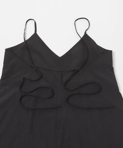 ITEMS URBANRESEARCH(アイテムズ アーバンリサーチ)の「『洗濯可』ワッシャーナイロンキャミワンピースセット(楽着シリーズ)(ワンピース・レディース・ブラック系その他/ベージュ系その他/ブラウン系その他・FREE)」の13枚目の写真