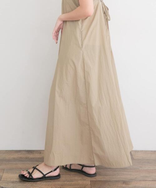 ITEMS URBANRESEARCH(アイテムズ アーバンリサーチ)の「『洗濯可』ワッシャーナイロンキャミワンピースセット(楽着シリーズ)(ワンピース・レディース・ブラック系その他/ベージュ系その他/ブラウン系その他・FREE)」の19枚目の写真