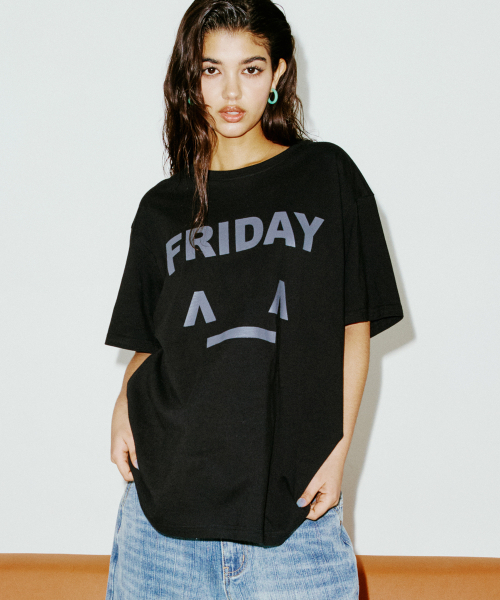 NYXX(エヌワイエックスエックス)の「FRIDAY TEE BLACK(Tシャツ/カットソー・レディース・その他・SMALL/MEDIUM)」の1枚目の写真