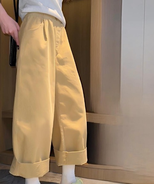 FAVORITO(ファヴォリート)の「ハイウエストパンツ(その他パンツ・レディース・パープル/ネイビー/イエロー/ベージュ/ダークグリーン・XL/L/M/S)」の1枚目の写真