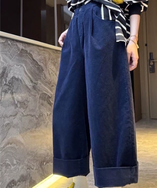 FAVORITO(ファヴォリート)の「ハイウエストパンツ(その他パンツ・レディース・パープル/ネイビー/イエロー/ベージュ/ダークグリーン・XL/L/M/S)」の9枚目の写真