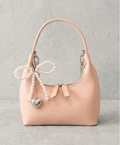 THE CELL.(ザセルドット)の「チャーム付き MINIハンドバッグ MINI HANDBAG WITH CHARM(ハンドバッグ・レディース・ピンク/オフホワイト/ワイン/シルバー/ブラック・FREE)」の21枚目の写真