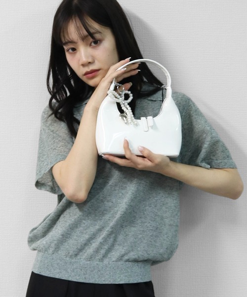 THE CELL.(ザセルドット)の「チャーム付き MINIハンドバッグ MINI HANDBAG WITH CHARM(ハンドバッグ・レディース・ピンク/オフホワイト/ワイン/シルバー/ブラック・FREE)」の6枚目の写真