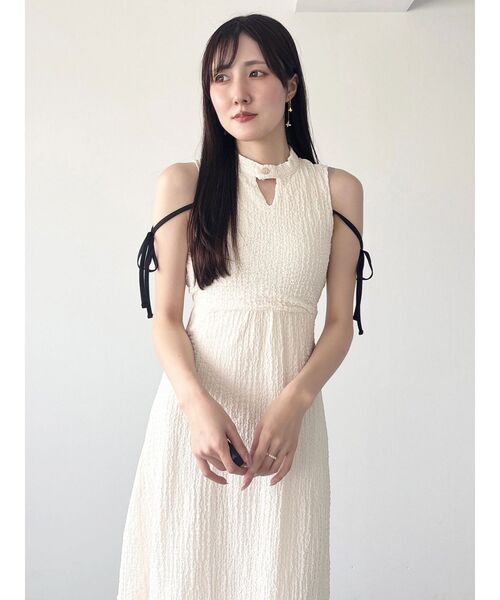 MERCURYDUO（マーキュリーデュオ）の「バックオープンカットワンピース（ワンピース・レディース・ブラック/アイボリー・FREE）」の12枚目の写真
