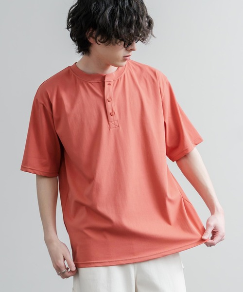 KRIFF MAYER(クリフメイヤー)の「KRIFF MAYER クリフメイヤー 接触冷感・UVカット 夏季GO!TEE ヘンリーネック半袖Tシャツ 2555125(Tシャツ/カットソー・メンズ・ブラック/ブルー/オフホワイト/レッド/ベージュ・M/XL/L)」の1枚目の写真