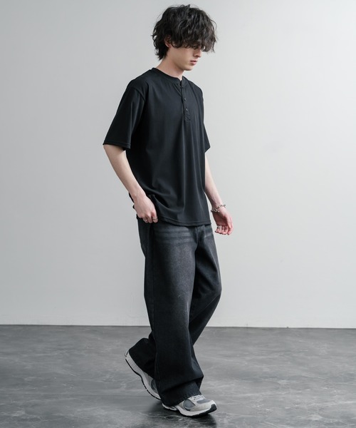 KRIFF MAYER(クリフメイヤー)の「KRIFF MAYER クリフメイヤー 接触冷感・UVカット 夏季GO!TEE ヘンリーネック半袖Tシャツ 2555125(Tシャツ/カットソー・メンズ・ブラック/ブルー/オフホワイト/レッド/ベージュ・M/XL/L)」の15枚目の写真