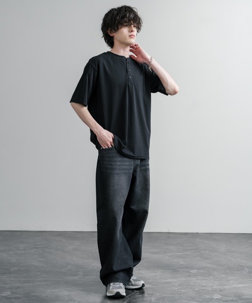 KRIFF MAYER(クリフメイヤー)の「KRIFF MAYER クリフメイヤー 接触冷感・UVカット 夏季GO!TEE ヘンリーネック半袖Tシャツ 2555125(Tシャツ/カットソー・メンズ・ブラック/ブルー/オフホワイト/レッド/ベージュ・M/XL/L)」の17枚目の写真