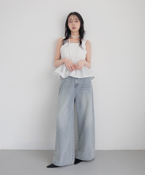 LIAN(リアン)の「ルーズワイドデニムパンツ(デニムパンツ・レディース・ブルー系その他/ブラック/ブルー・SMALL/MEDIUM)」の3枚目の写真