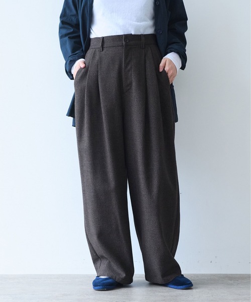 yuni(ユニ )の「Cotton Acryl Wool Tweed 2tuck pants(スラックス・レディース・グレー/ダークブラウン・S/M)」の10枚目の写真