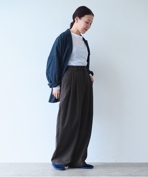 yuni(ユニ )の「Cotton Acryl Wool Tweed 2tuck pants(スラックス・レディース・グレー/ダークブラウン・S/M)」の9枚目の写真