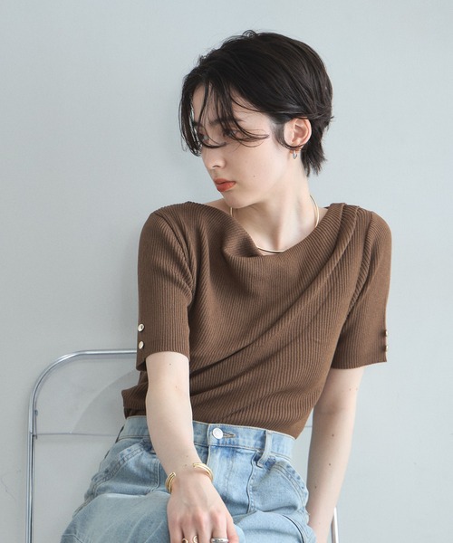 &. NOSTALGIA(アンドドットノスタルジア)の「ドレープリブトップス(Tシャツ/カットソー・レディース・オフホワイト/ネイビー/ブラウン・M)」の18枚目の写真