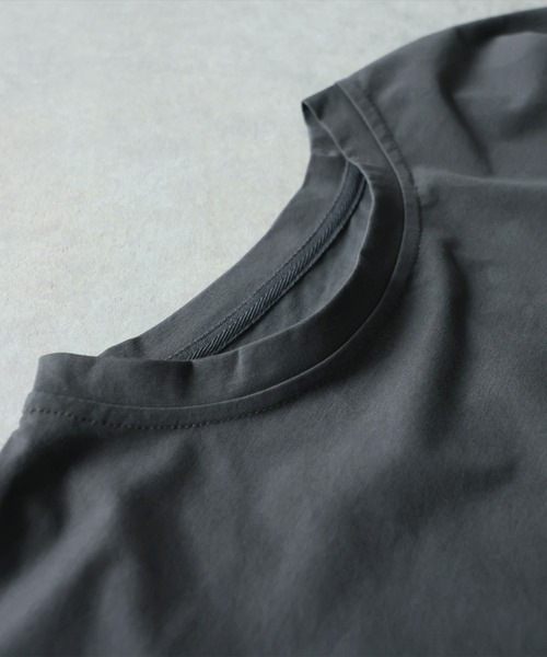 antiqua（アンティカ）の「アシメ裾 Tシャツ（Tシャツ/カットソー・レディース・ホワイト/ブラック/ダークグレー・ONESIZE）」の10枚目の写真