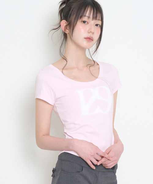 ILLIGO(イリゴ)の「129 ベーシックスリムTシャツ ピンク(Tシャツ/カットソー・レディース・その他・OS)」の3枚目の写真