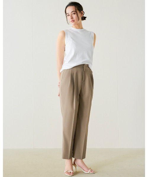 DoCLASSE( ドゥクラッセ)の「ストレッチツイル・タックテーパード/65cm(その他パンツ・レディース・オフホワイト/ブラック/モカ・11/13/7/9)」の13枚目の写真