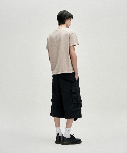 NOT4NERD(ノットフォーナード)の「NOT4NERD/ノットフォーナード/Knee Tuck Parachute Cargo Bermuda Shorts(カーゴパンツ・メンズ・ライトカーキ/ブラック・L/M)」の4枚目の写真