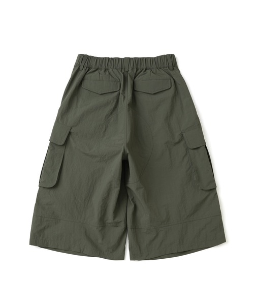 NOT4NERD(ノットフォーナード)の「NOT4NERD/ノットフォーナード/Knee Tuck Parachute Cargo Bermuda Shorts(カーゴパンツ・メンズ・ライトカーキ/ブラック・L/M)」の20枚目の写真