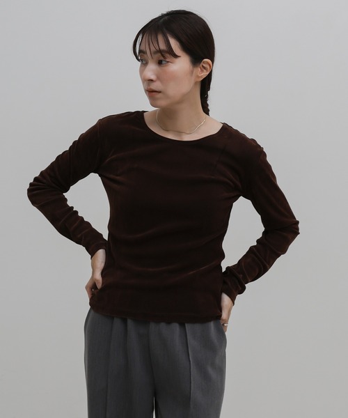 select MOCA(セレクトモカ)の「シアーベロアロンT(Tシャツ/カットソー・レディース・アイボリー/ブラウン/チャコールグレー/ブラック・FREE)」の8枚目の写真