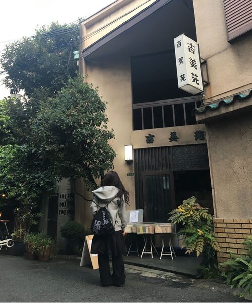 SOME PLACE（サムプレイス）の「888 プリーツミディスカートレイヤードスナップロールアップワイド2ピースセット[ブラック]（その他パンツ・レディース・ブラック・FREE）」の6枚目の写真