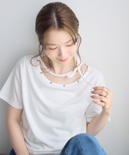 RETRO GIRL（レトロガール）の「ネックリボン半袖カットソー（Tシャツ/カットソー・レディース・オフホワイト/ライトグレー/ブラック・FREE）」の6枚目の写真