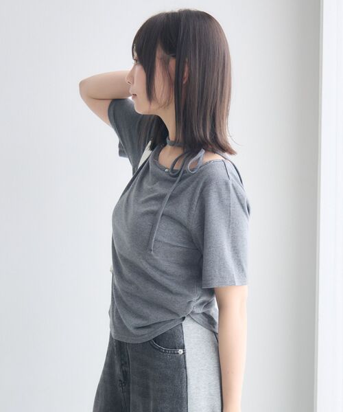 RETRO GIRL（レトロガール）の「ネックリボン半袖カットソー（Tシャツ/カットソー・レディース・オフホワイト/ライトグレー/ブラック・FREE）」の19枚目の写真
