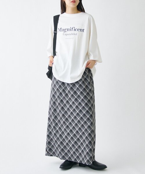 COLONY 2139(コロニートゥーワンスリーナイン)の「【汗じみ防止】アソートロゴプリントTシャツ(Tシャツ/カットソー・レディース・ホワイト/グレー/ブラウン・FREE)」の14枚目の写真