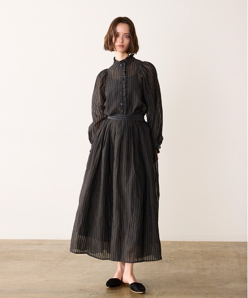 Marilyn Moon(マリリンムーン)の「sheer velour flare skirt(スカート・レディース・グリーン/グレー/ブラック・FREE)」の5枚目の写真