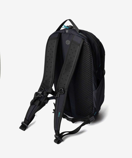 pacsafe(パックセーフ)の「【Pacsafe / パックセーフ】Pacsafe ECO 18L Backpack / エコ バックパック リュック 防犯機能 サステナブル(バックパック/リュック・メンズ・ブラック・FREE)」の13枚目の写真